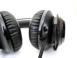 HyperX-Cloud-Revolver-30