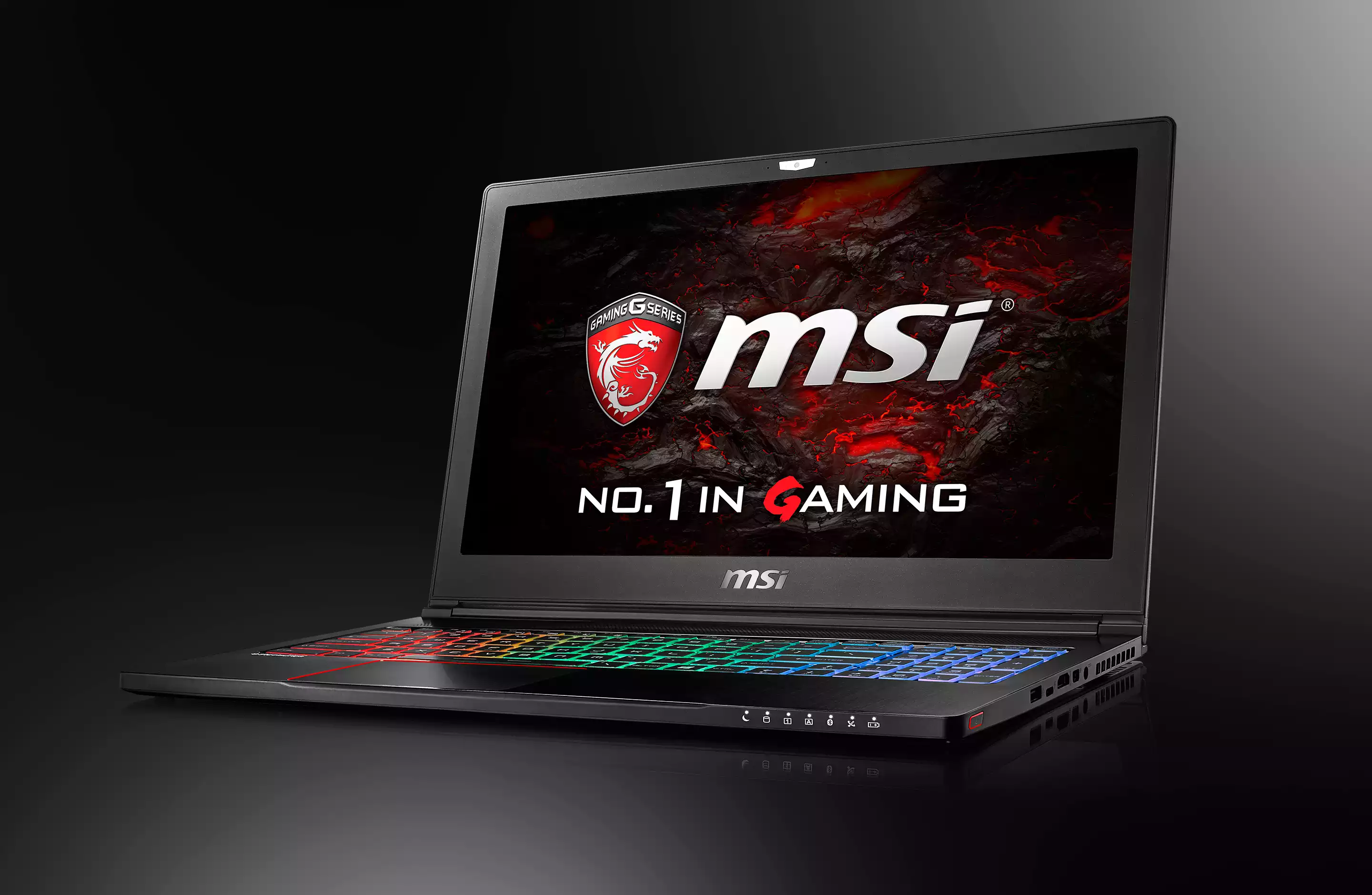 MSI NB GS63 photo01